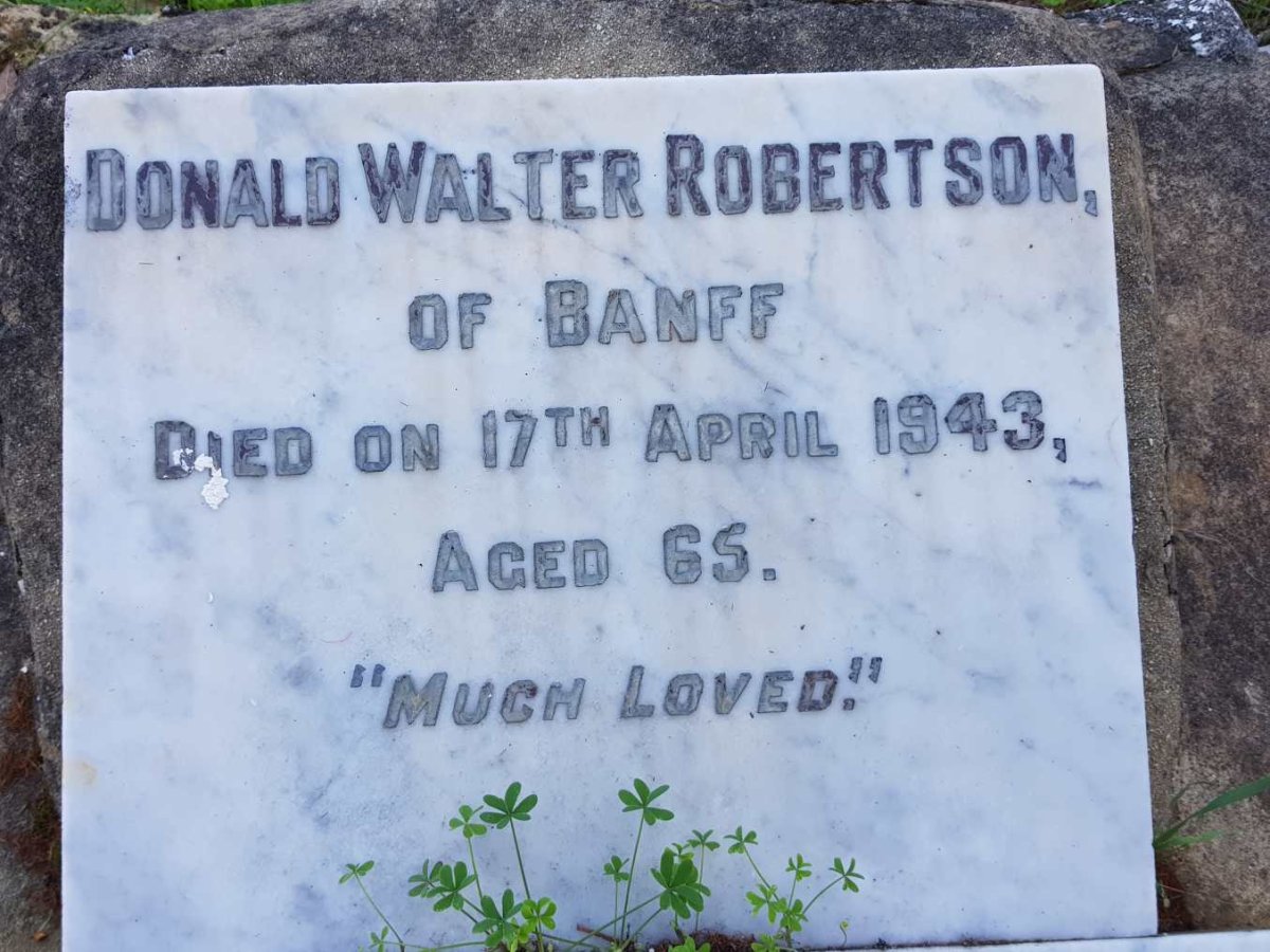 ROBERTSON Donald Walter -1943 &amp; Violet AYLMER -1968