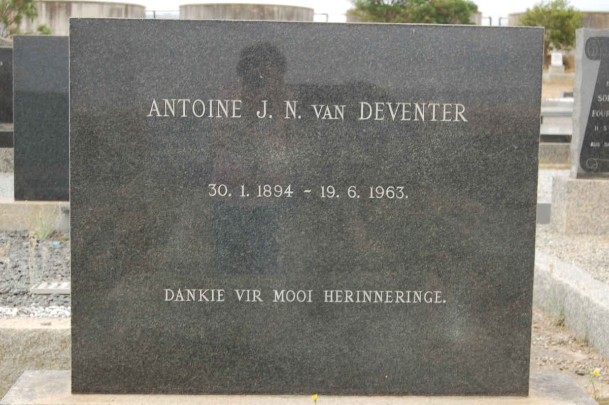 DEVENTER Antoine J.N., van 1894-1963