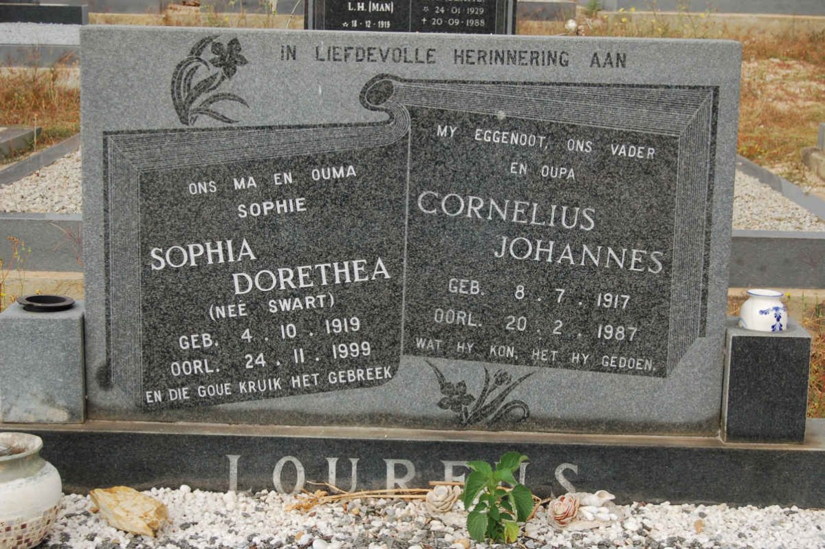 LOURENS Cornelius Johannes 1917-1987 &amp; Sophia Dorethea SWART 1919-1999