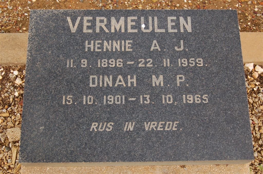 VERMEULEN Hennie H.J. 1896-1959 &amp; Dinah M.P. 1901-1965