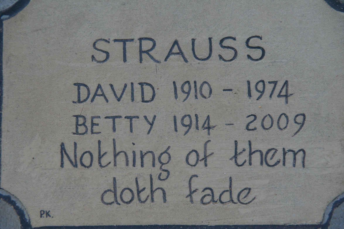 STRAUSS David 1910-1974 &amp; Betty 1914-2009