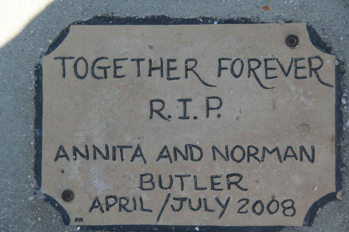 BUTLER Norman -2008 &amp; Annita -2008