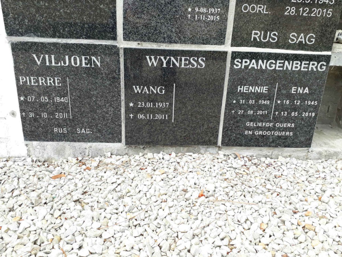 SPANGENBERG Hennie 1949-2011 &amp; Ena 1945-2019