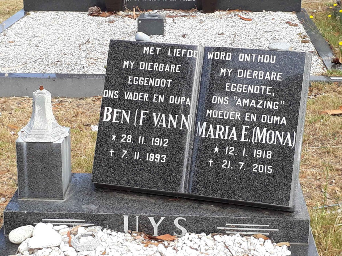 UYS Ben F. van E. 1912-1993 &amp; Maria E. 1918-2015