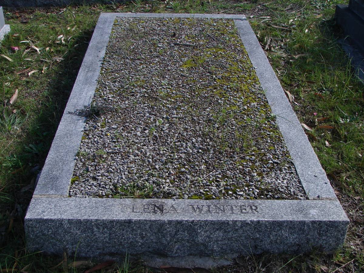 WINTER Elena