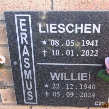 ERASMUS Willie 1940-2024 & Lieschen 1941-2022