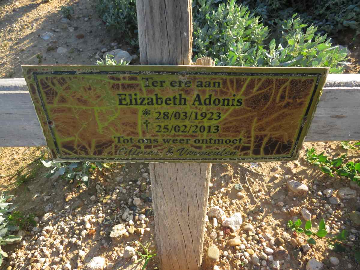 ADONIS Elizabeth 1923-2013