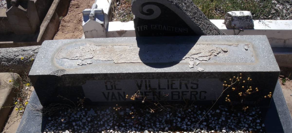 BERG Anna Maria Francina, van den voorheen DE VILLIERS nee BOSHOFF 1892-1954 _1