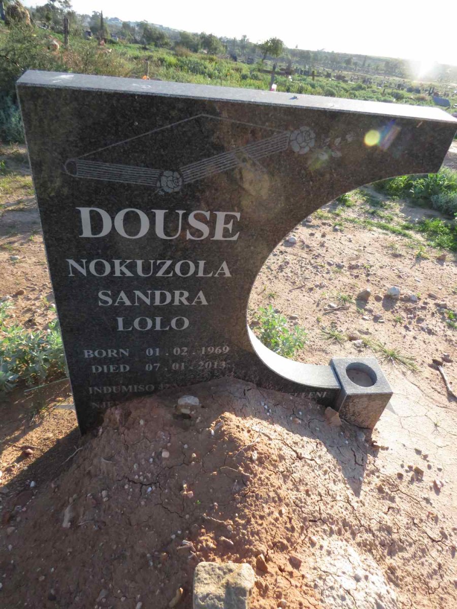 DOUSE Nokuzola Sandra Lolo 1969-2013