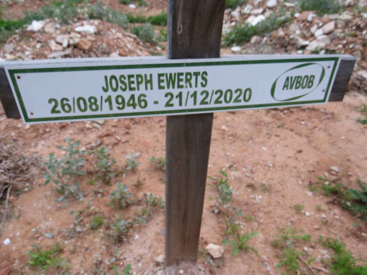 EWERTS Joseph 1946-2020