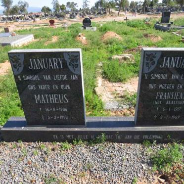 JANUARY Matheus 1906-1993 & Fransiena KLAASSEN 1917-1989