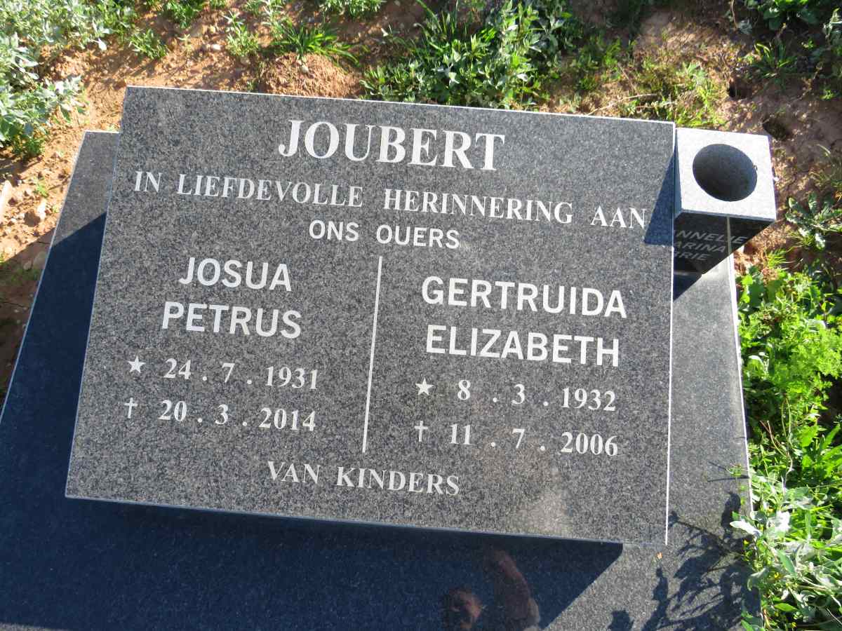 JOUBERT Josua Petrus 1931-2014 & Gertruida Elizabeth 1932-2006
