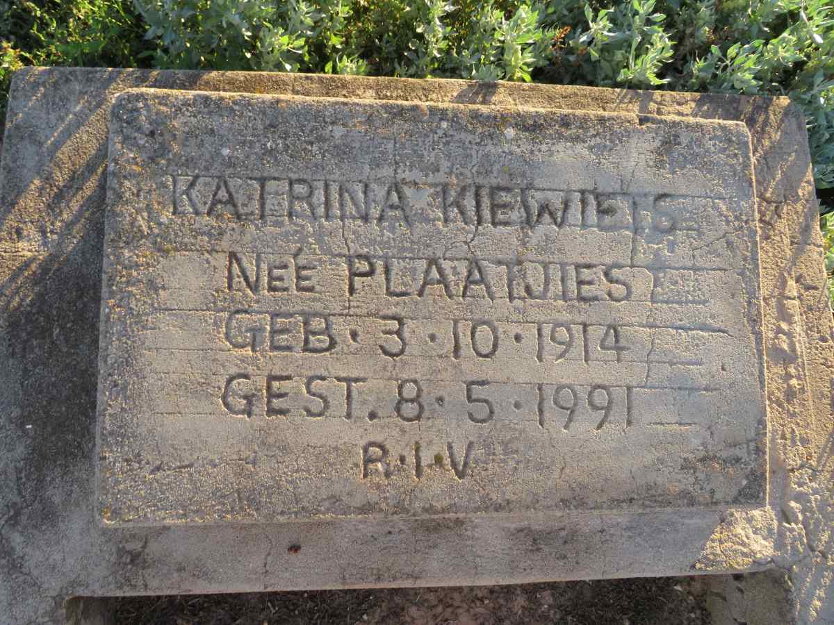 KIEWIETS Katrina nee PLAATJIES 1914-1991