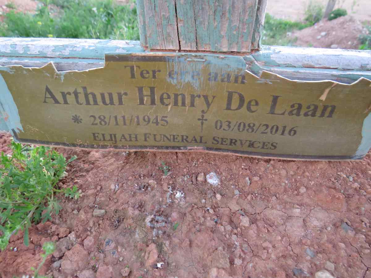 LAAN Arthur Henry, de 1945-2016