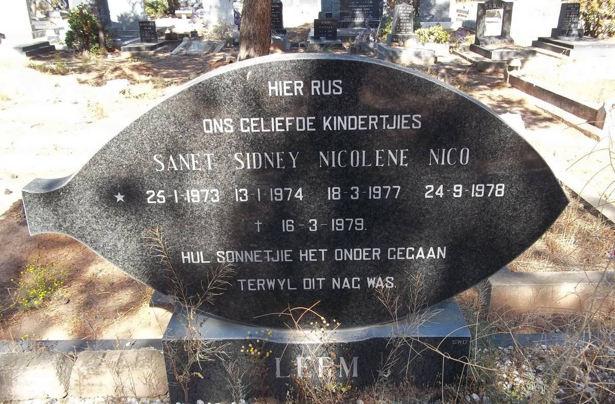 LERM Sanet 1973-1979 :: LERM Sidney 1974-1979 :: LERM Nicolene 1977-1979 :: LERM Nico 1978-1979