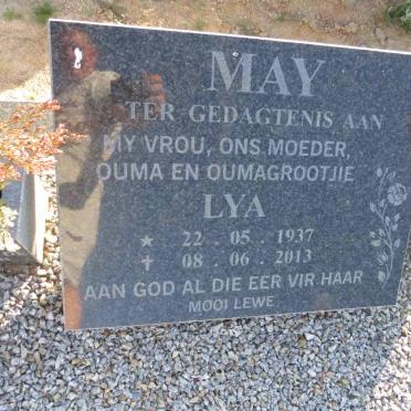 MAY Lya 1937-2013