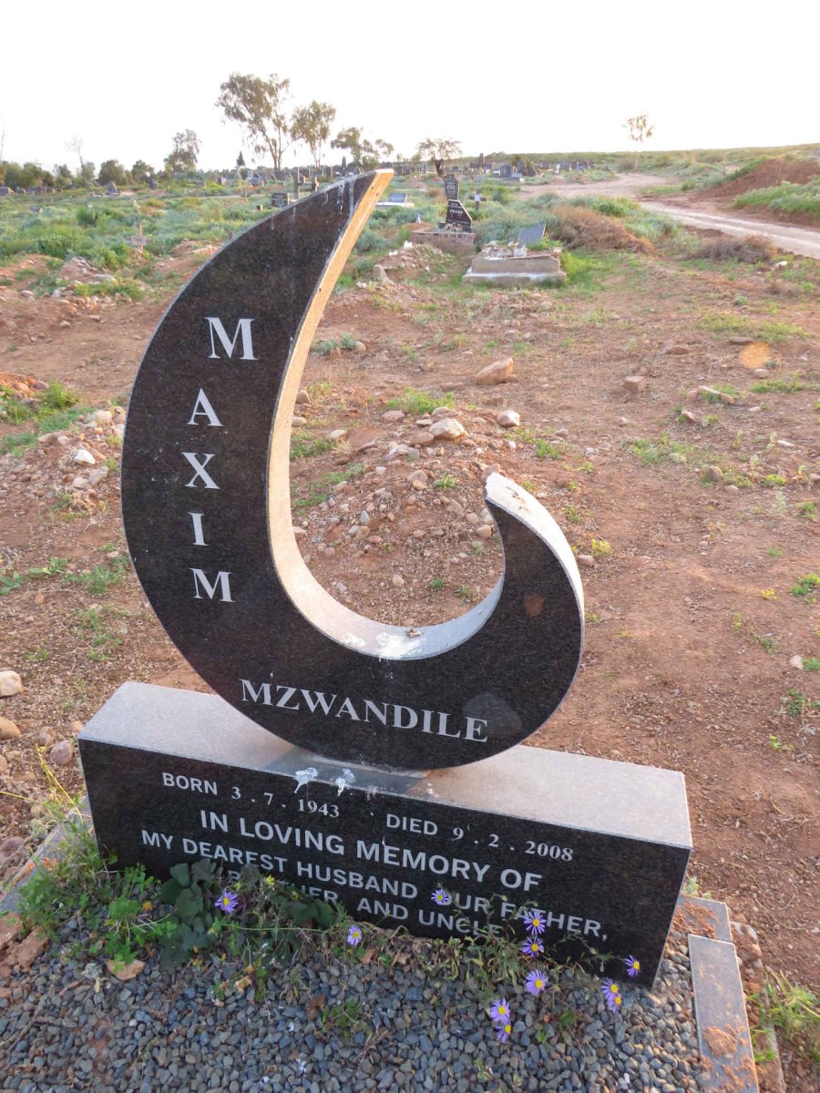 MAXIM Mzwandile 1943-2008