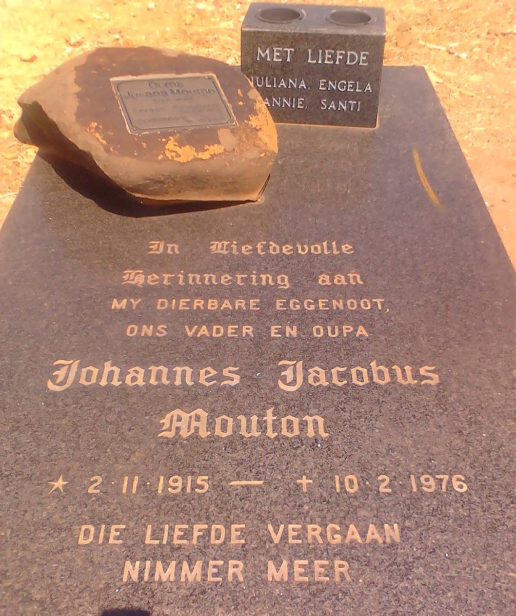 MOUTON Johannes Jacobus 1915-1976 & Juliana