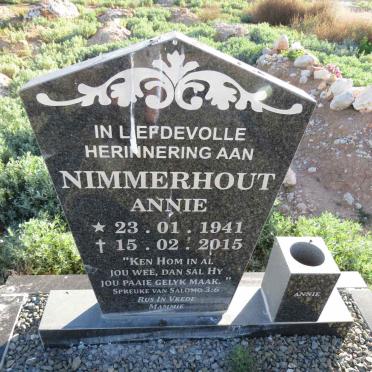 NIMMERHOUT Annie 1941-2015