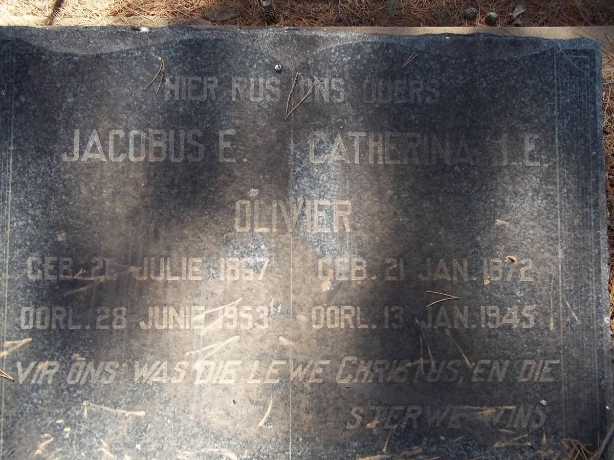 OLIVIER Jacobus E. 1867-1953 &amp; Catherina J.E. 1872-1945