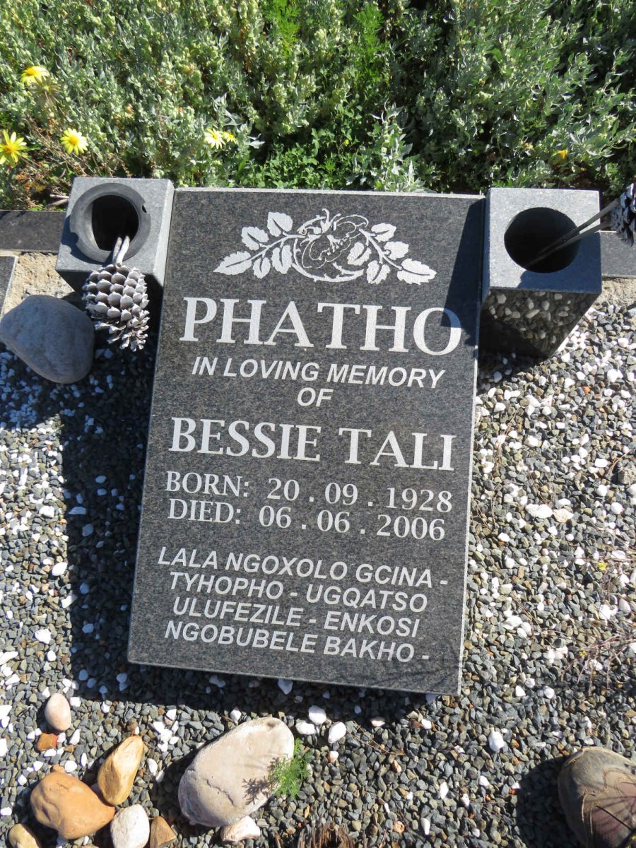 PHATHO Bessie Tali 1928-2006