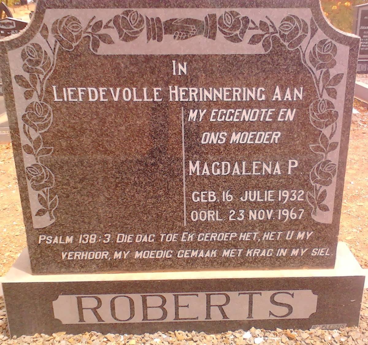 ROBERTS Magdalena P. 1932-1967