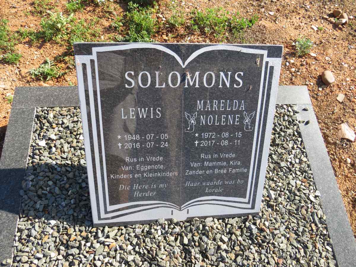 SOLOMONS Lewis 1948-2016 & Marelda  Nolene 1972-2017