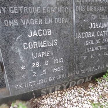 STRYDOM Jacob Cornelis 1918-1989 & Johanna Jacoba Catherina DE BEER 1923-