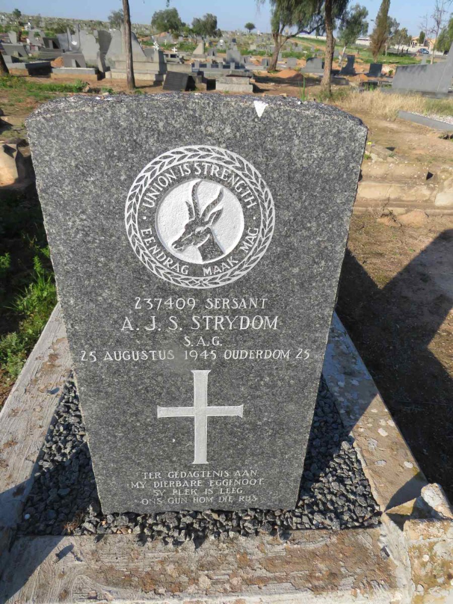 STRYDOM A.J.S. -1945