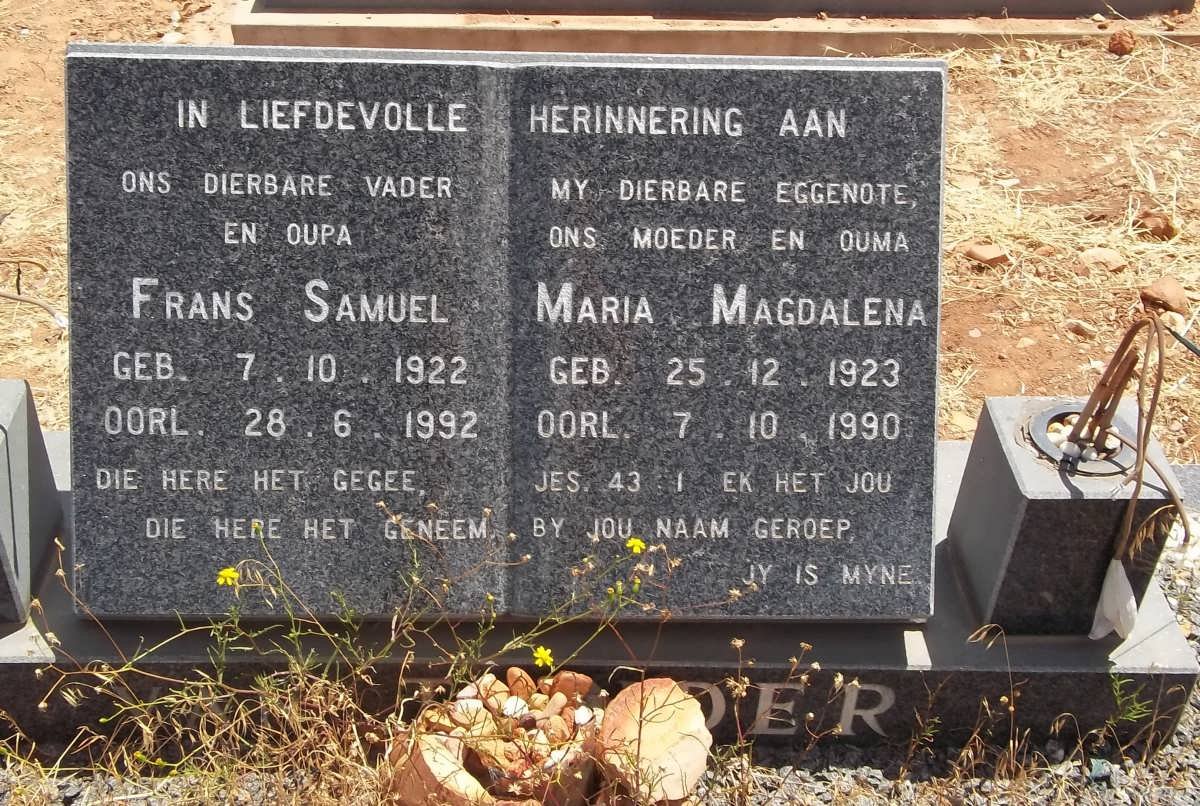 TONDER Frans Samuel, van 1922-1992 &amp; Maria Magdalena 1923-1990