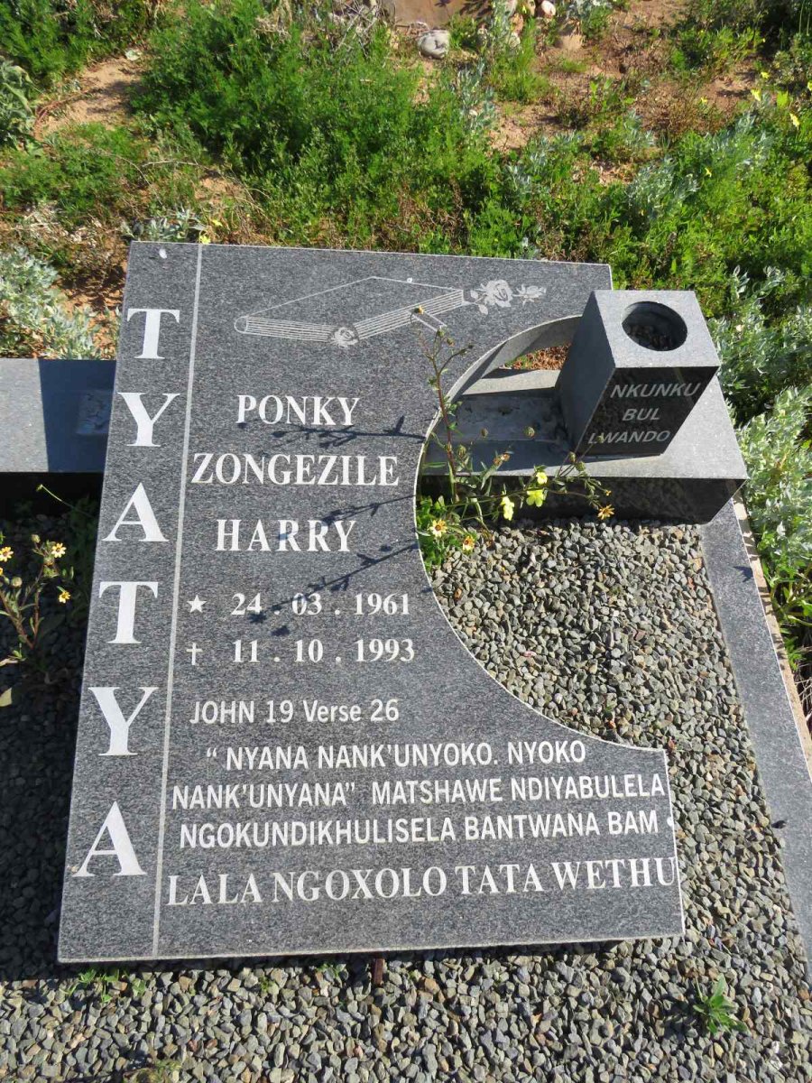 TYATYA Ponky Zongezile Harry 1961-1993