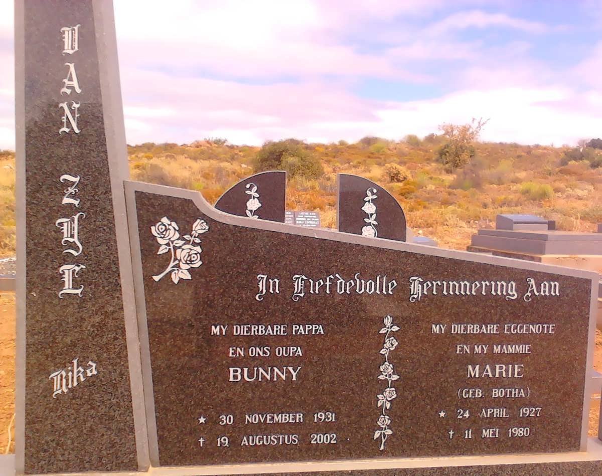 ZYL Bunny, van 1931-2002 &amp; Marie BOTHA 1927-1980