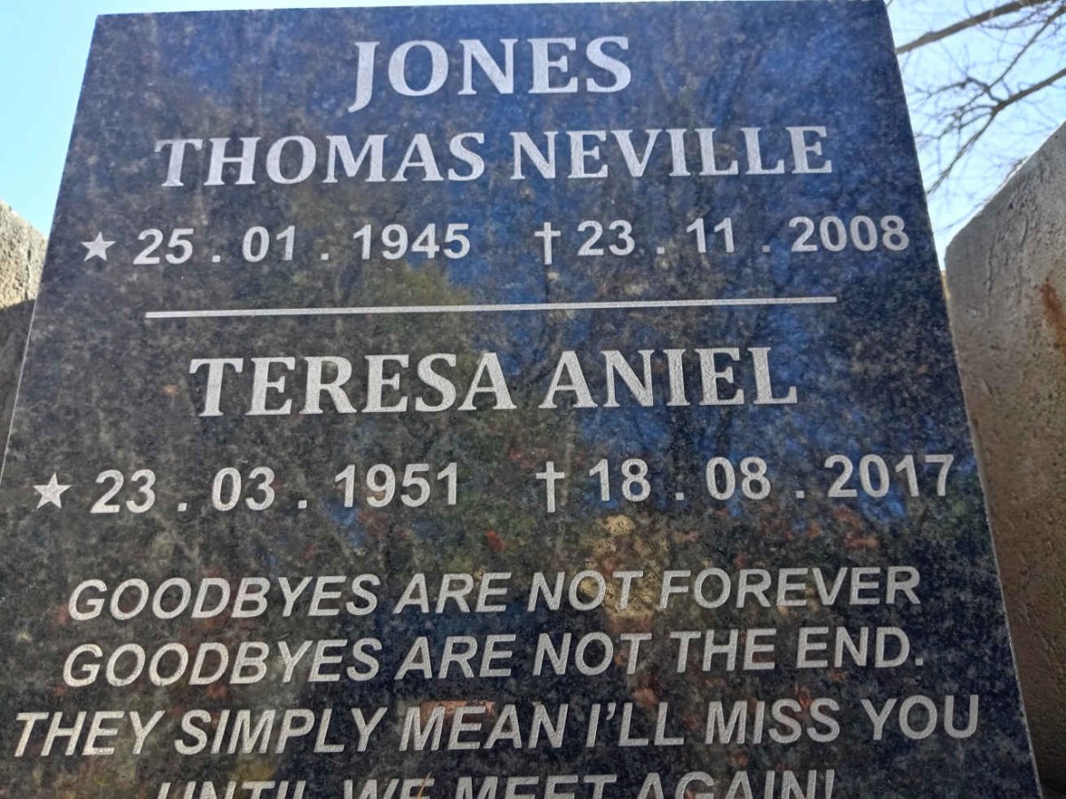 JONES Thomas Neville 1945-2008 & Teresa Aniel 1951-2017