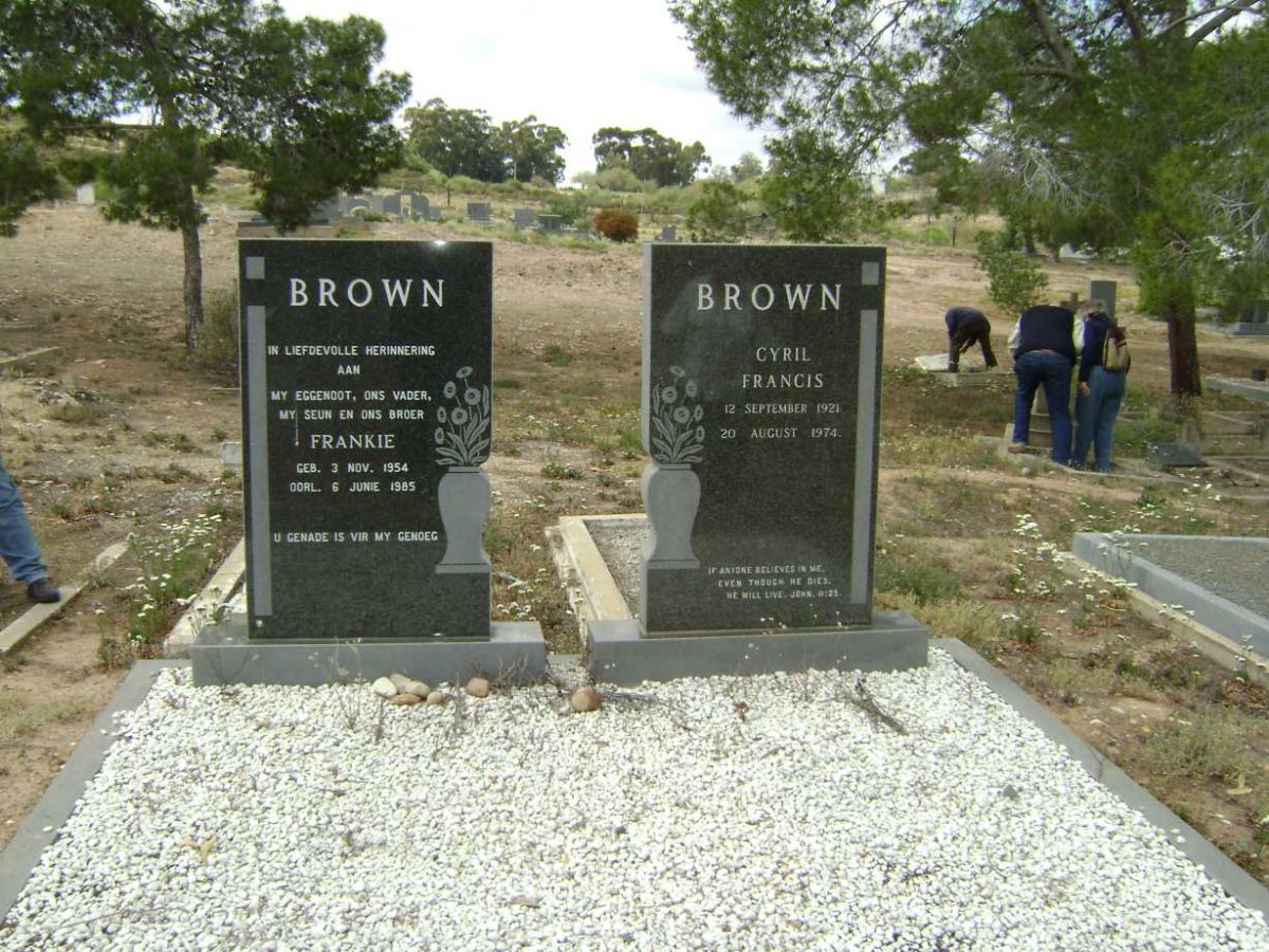 BROWN Frankie 1954- 1985 :: BROWN Cyril Francis 1921-1974