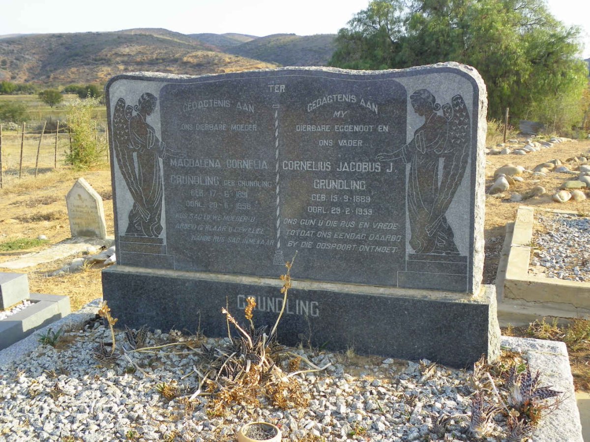 GRUNDLING Cornelius Jacobus J. 1889-1955 &amp; Magdalena Cornelia GRUNDLING 1891-1958