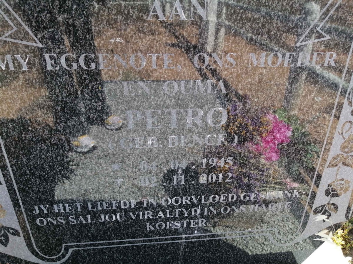 ? Petro nee BENCE 1945-2012