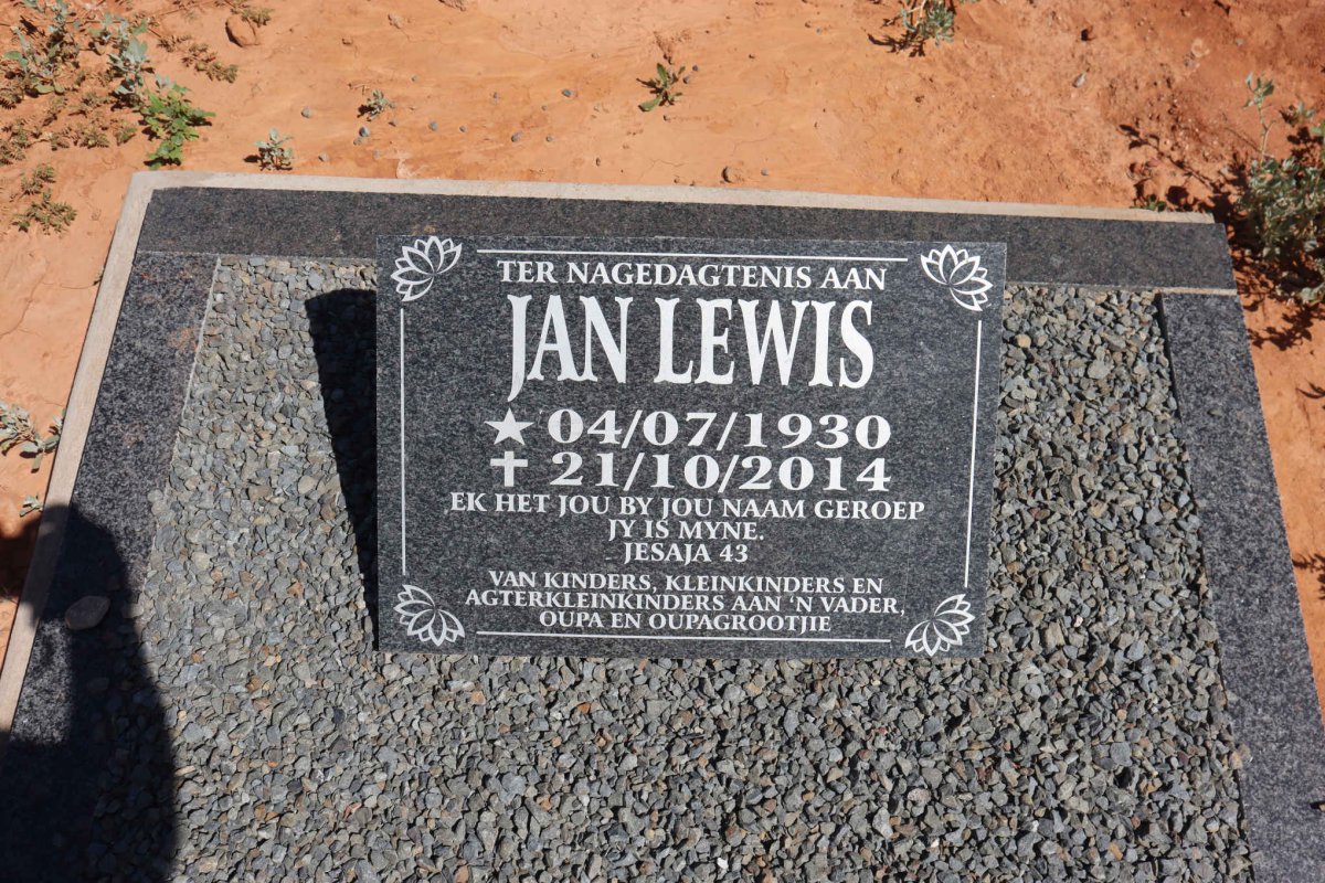 LEWIS Jan 1930-2014