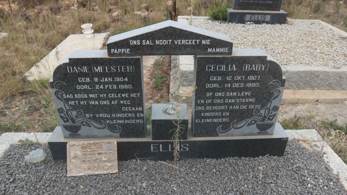 ELLIS Danie 1904-1980 &amp; Cecilia 1907-1990