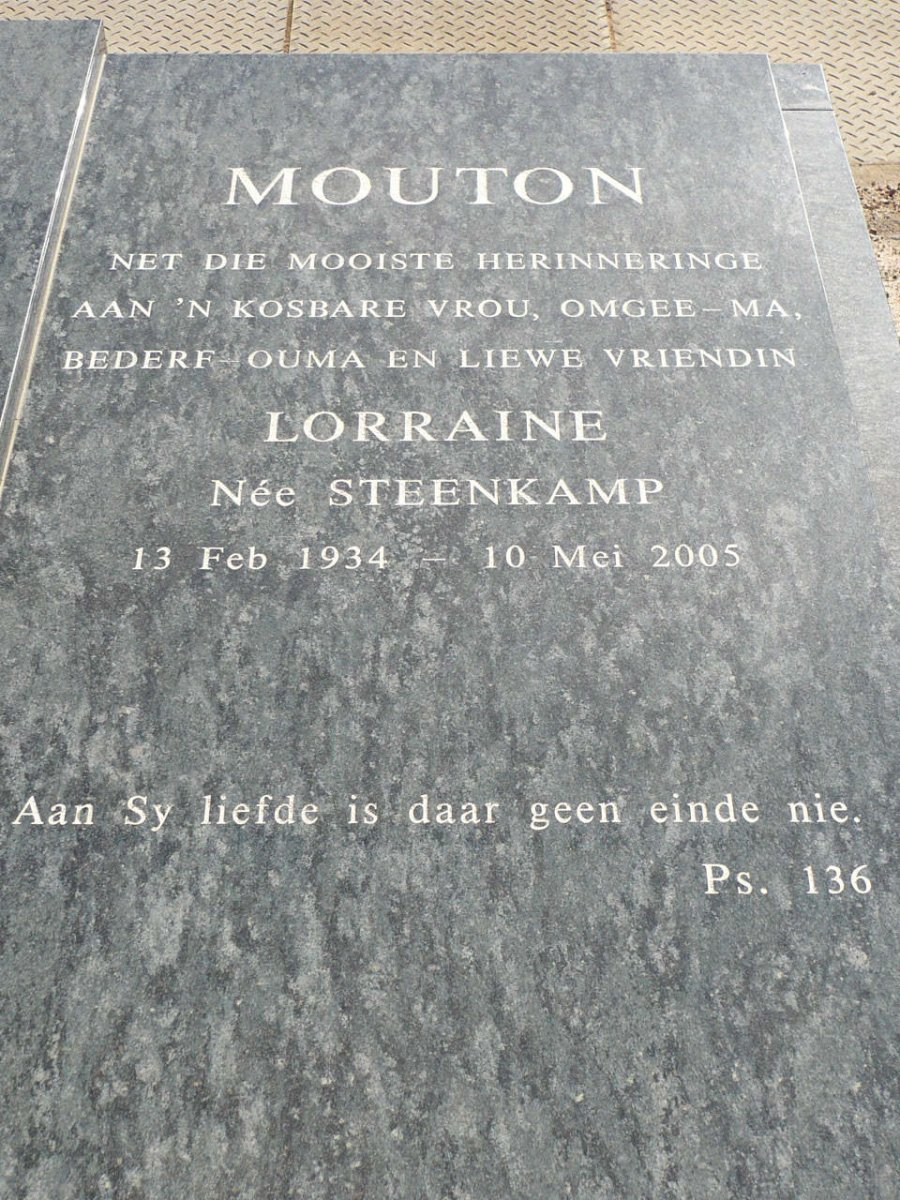 MOUTON Lorraine nee STEENKAMP 1934-2005
