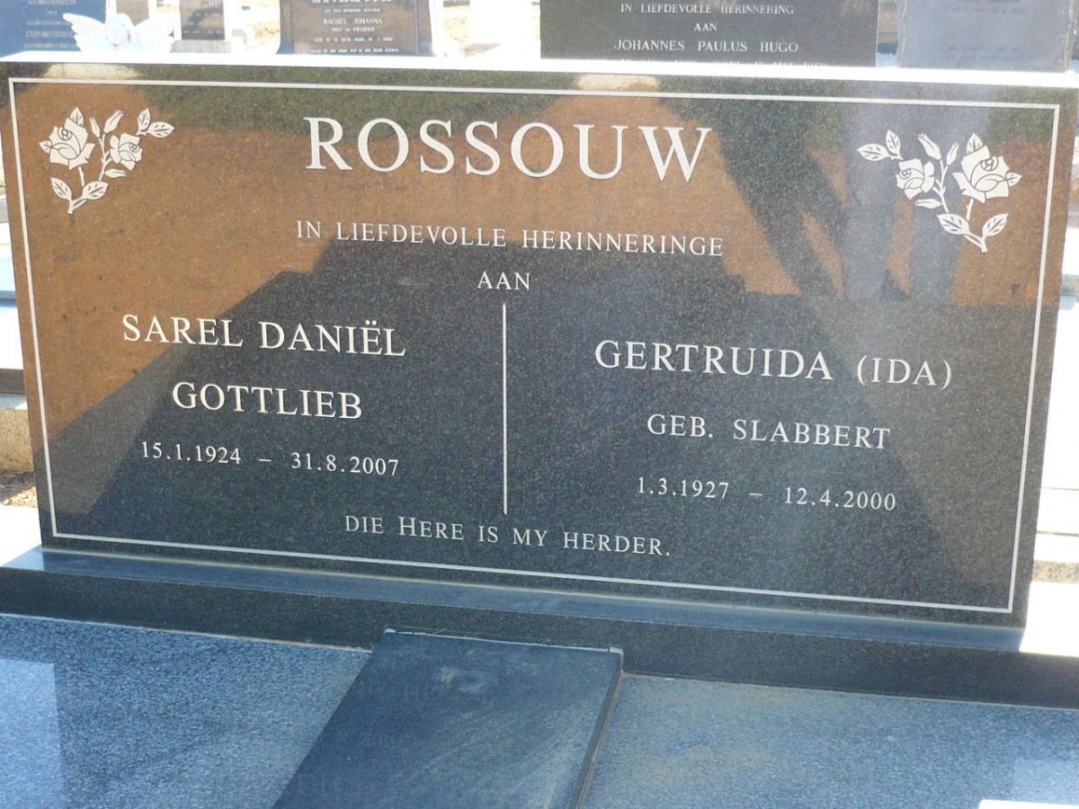 ROSSOUW Sarel Daniël Gottlieb 1924-2007 &amp; Gertruida SLABBERT 1927-2000