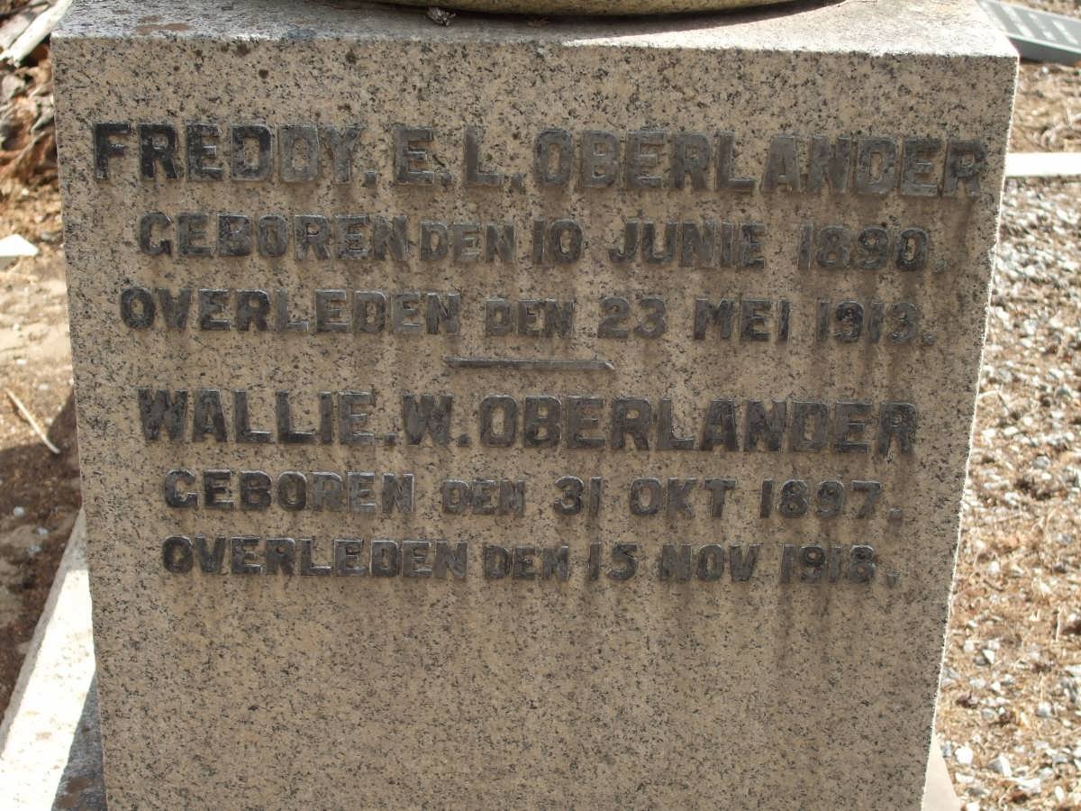 OBERLANDER Freddy E.L. 1890-1919 ::  OBERLANDER Wallie. W. 1897-1916