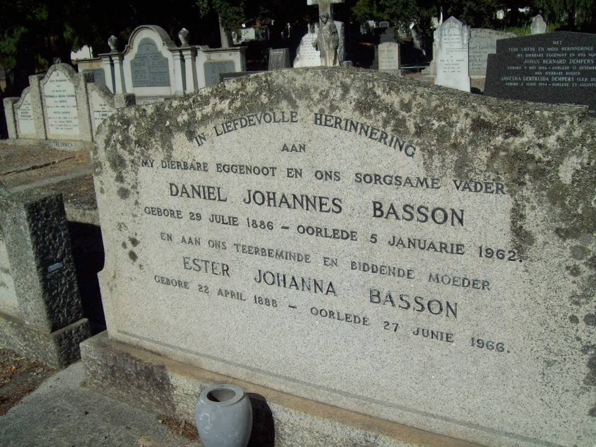 BASSON Daniel Johannes 1886-1962 &amp; Ester Johanna 1888-1966