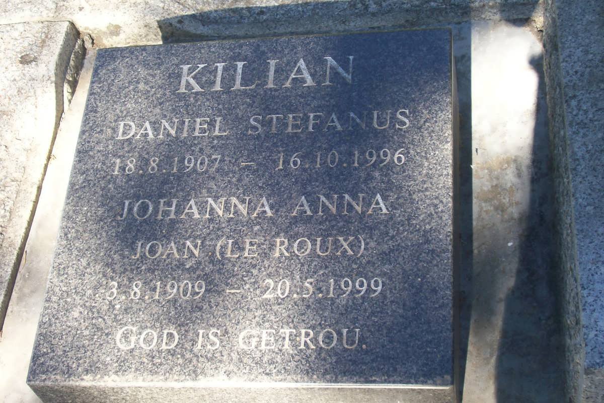 KILIAN Daniel Stefanus 1907-1996 &amp; Johanna Anna LE ROUX 1909-1999