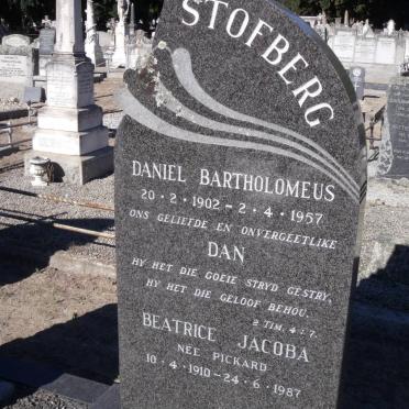 STOFBERG Daniel Bartholomeus 1902-1957 &amp; Beatrice Jacoba PICKARD 1910-1987