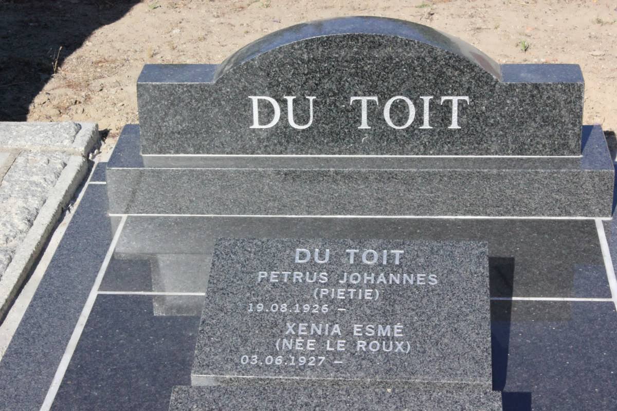 TOIT Petrus Johannes, du 1926- &amp; Xenia Esme LE ROUX 1927-