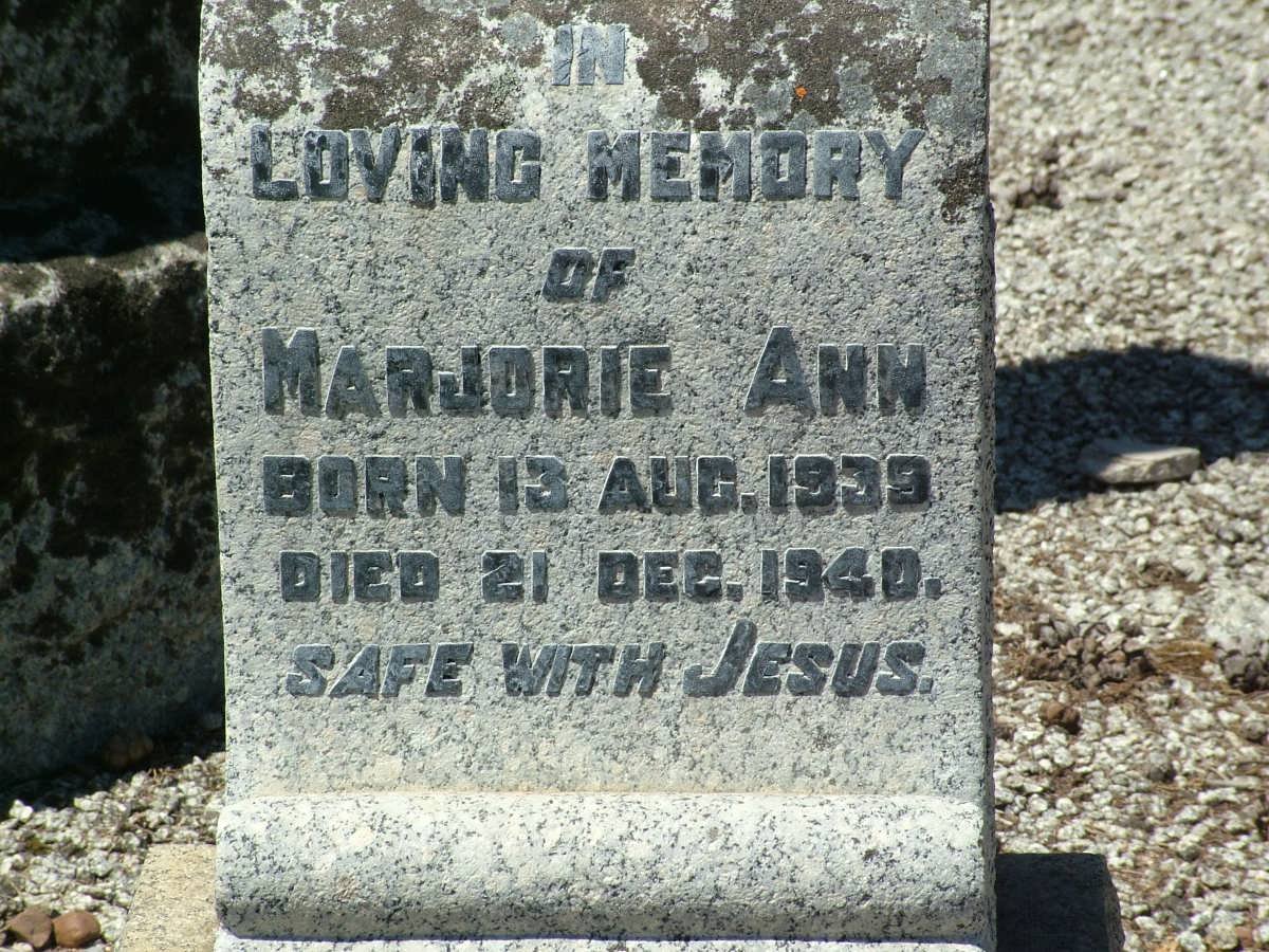 FISHER Maudie born DE VILLIERS 1913-1957 :: FISHER Marjorie Ann 1939-1940 :: FISHER Arthur 1910-1988