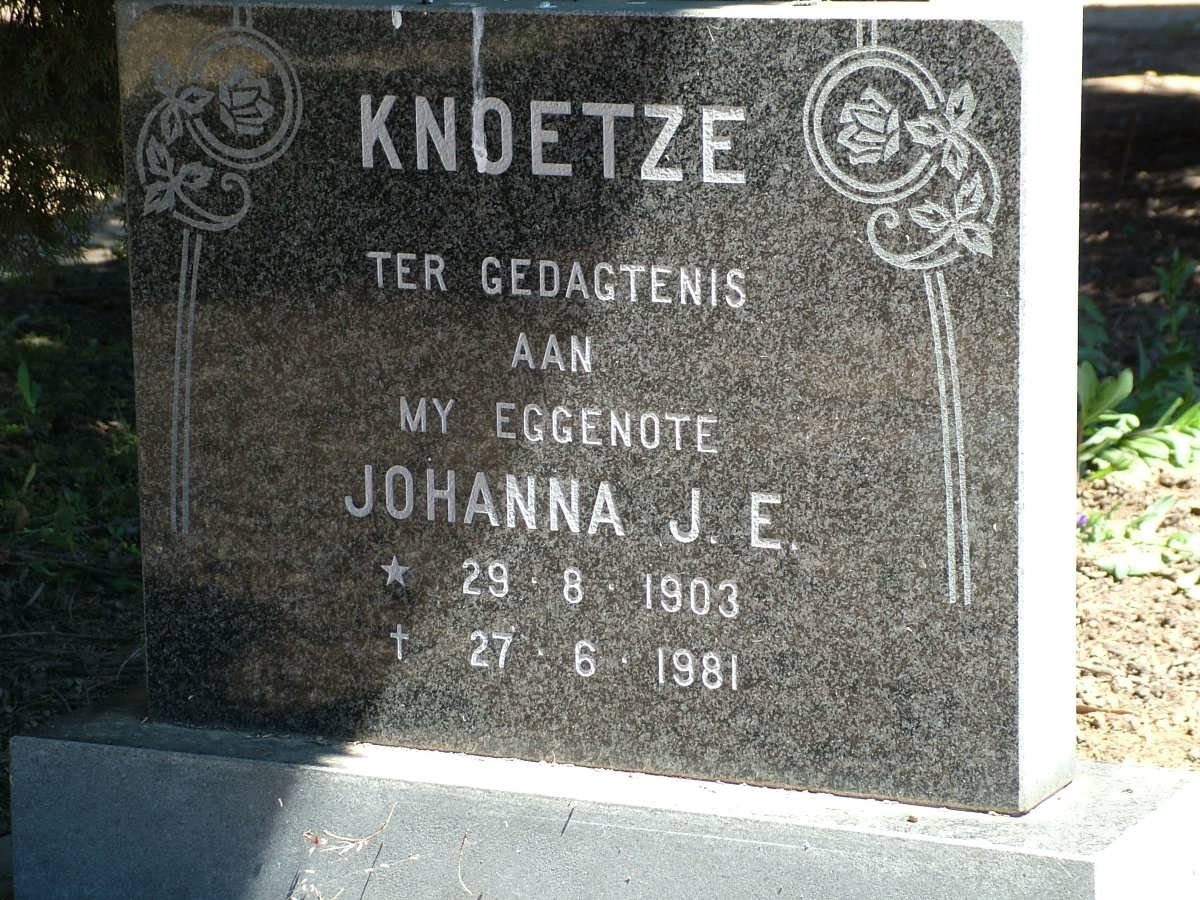 KNOETZE Johanna J.E. 1903-1981