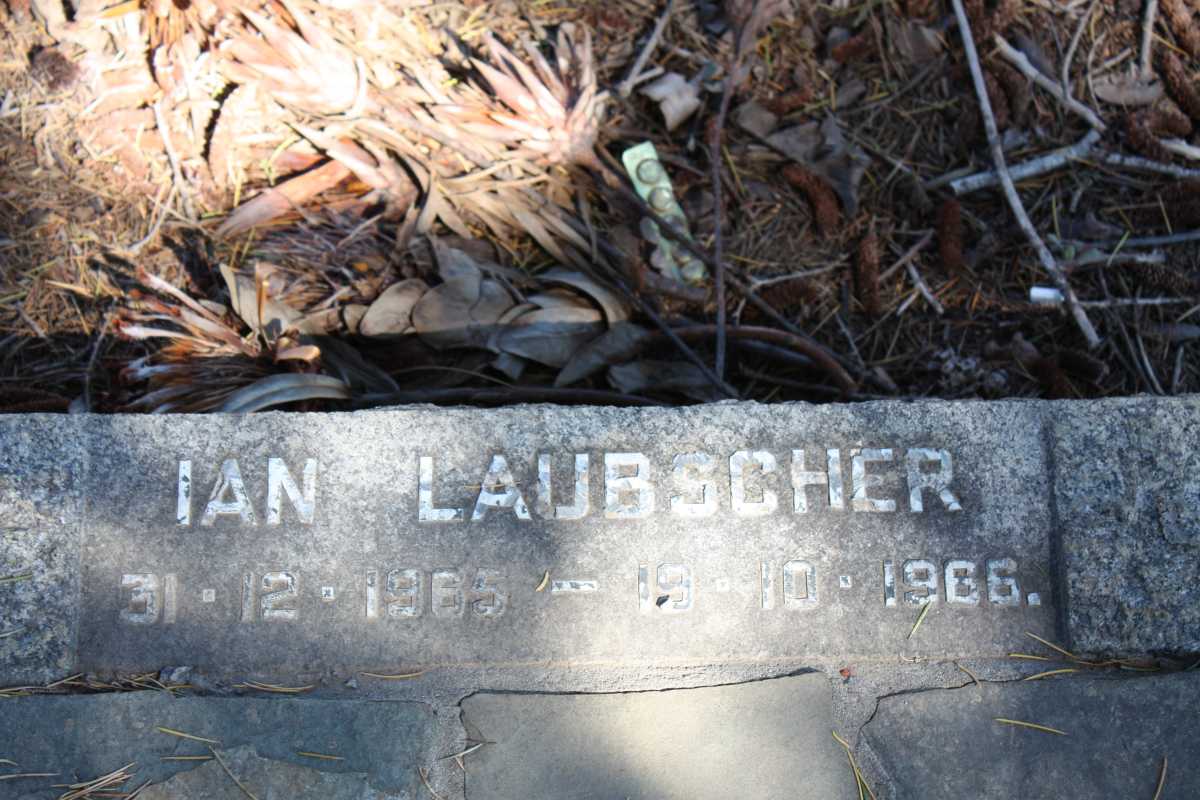 LAUBSCHER Ian 1965-1966