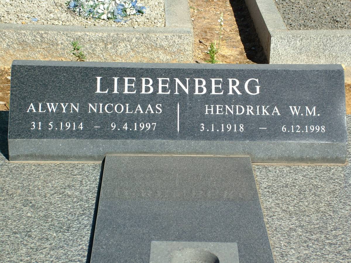 LIEBENBERG Alwyn Nicolaas 1914-1997 & Hendrika W.M. 1918-1998