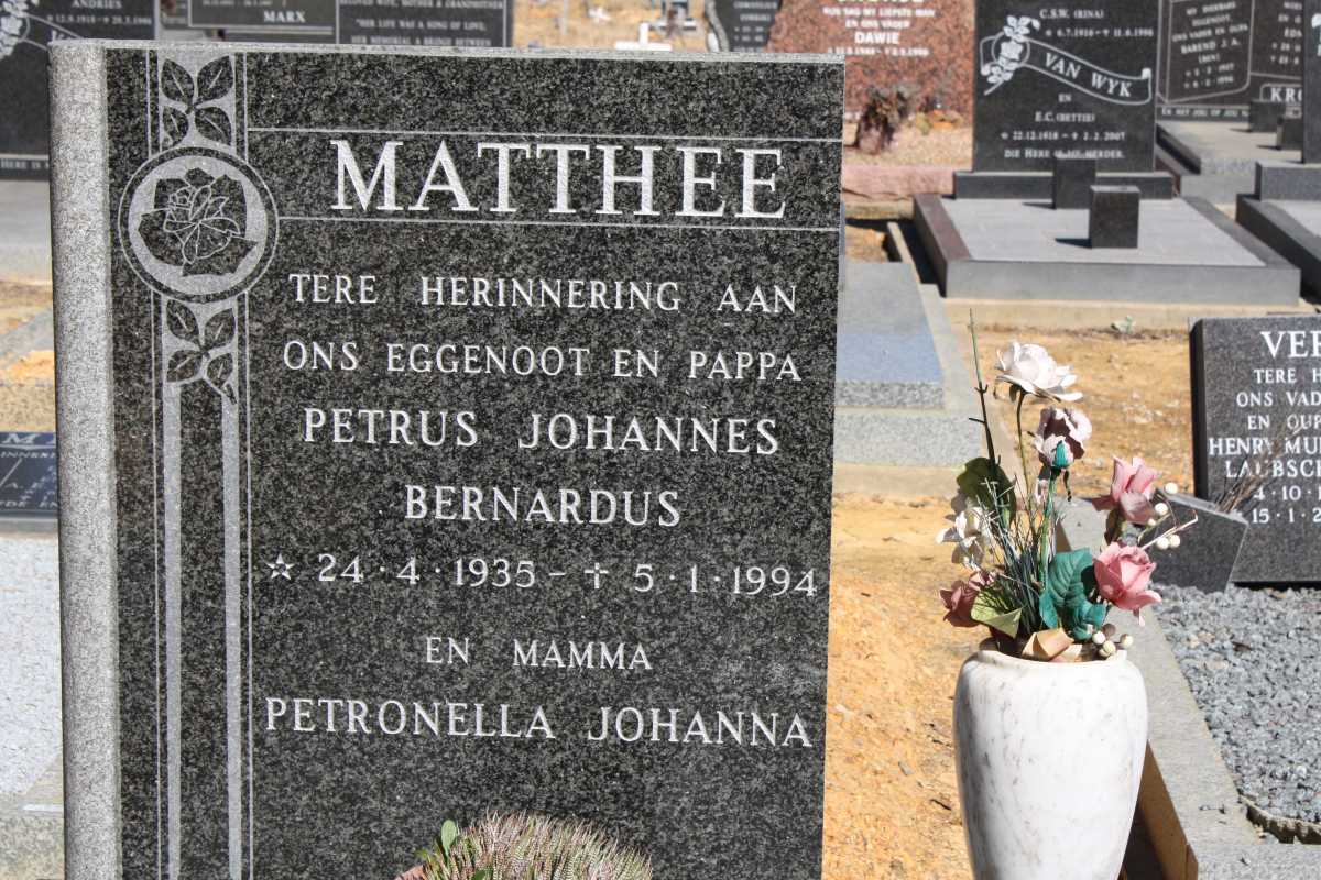 MATTHEE Petrus Johannes Bernardus 1935-1994 & Petronella Johanna 